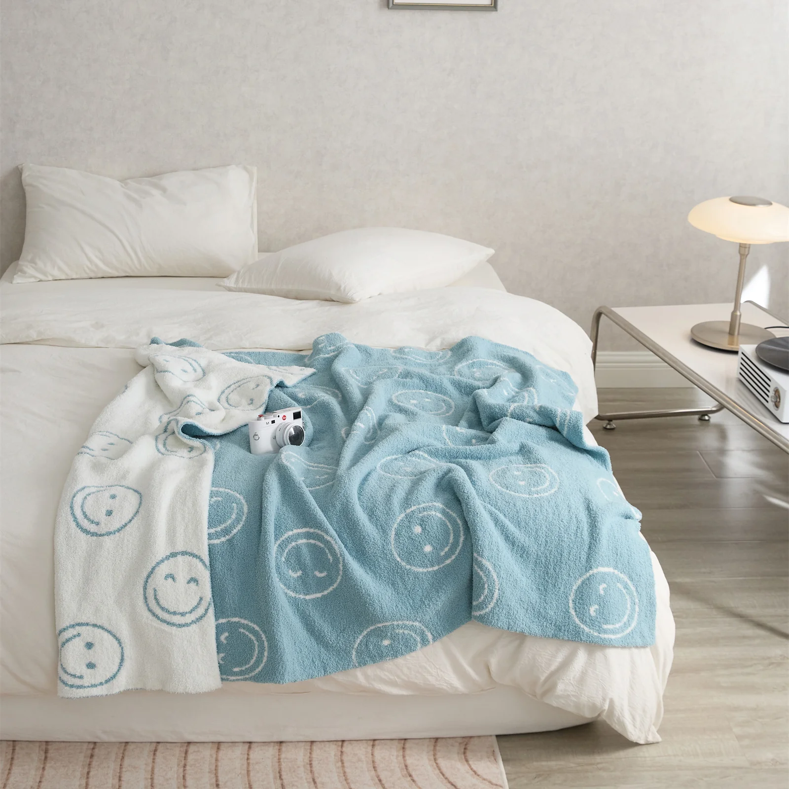 Smiley Blanket - Image 16