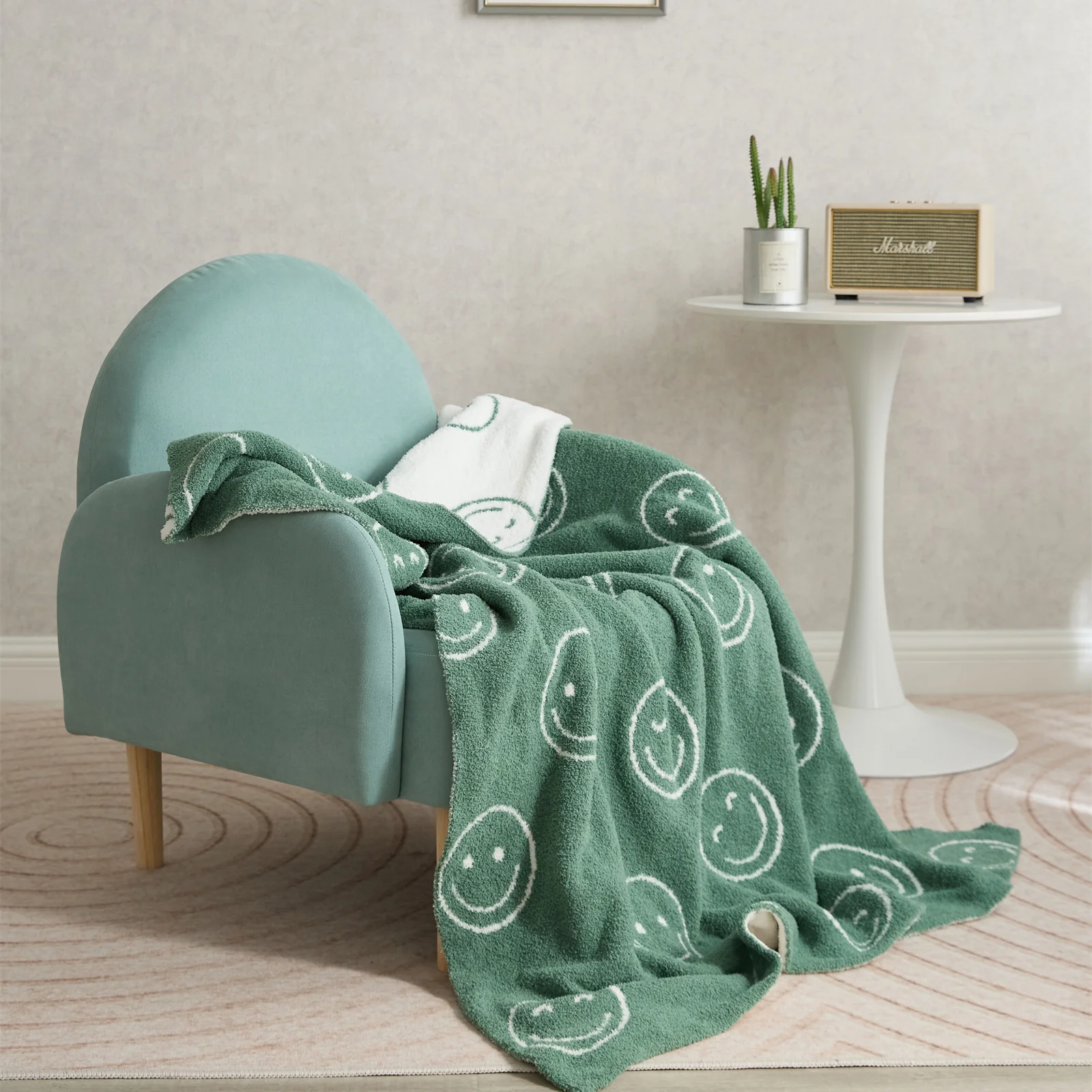 Smiley Blanket - Image 20