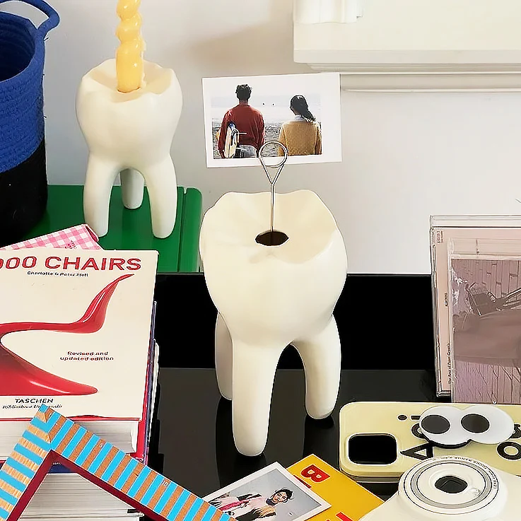 Teeth Vase - Image 2