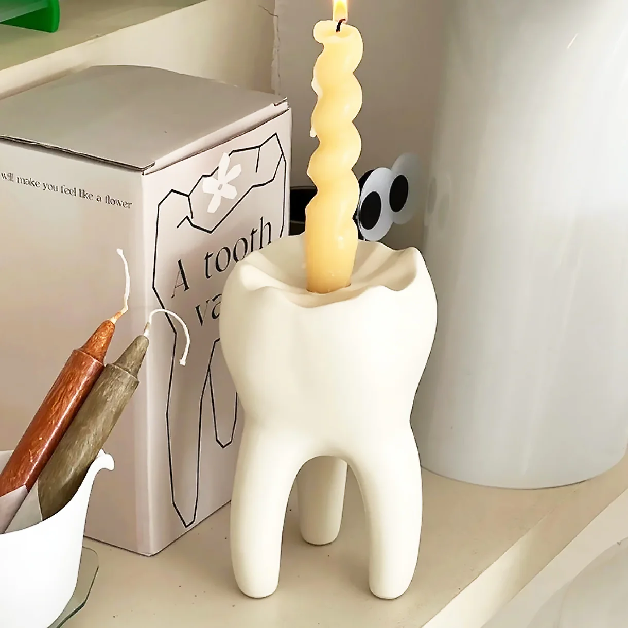 Teeth Vase - Image 5