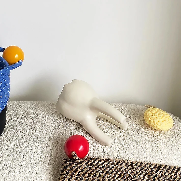 Teeth Vase - Image 6