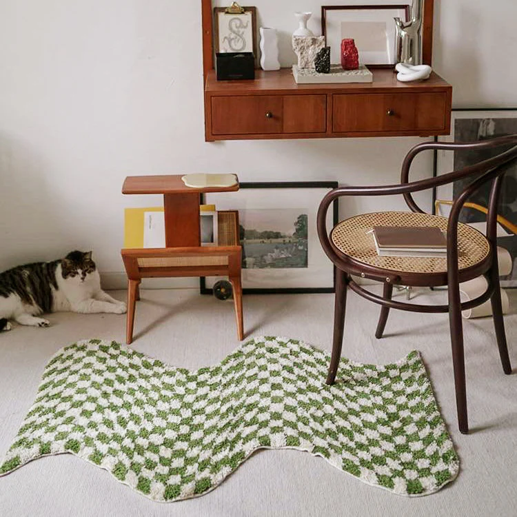 Wavy Checkerboard Mini Rug - Image 5