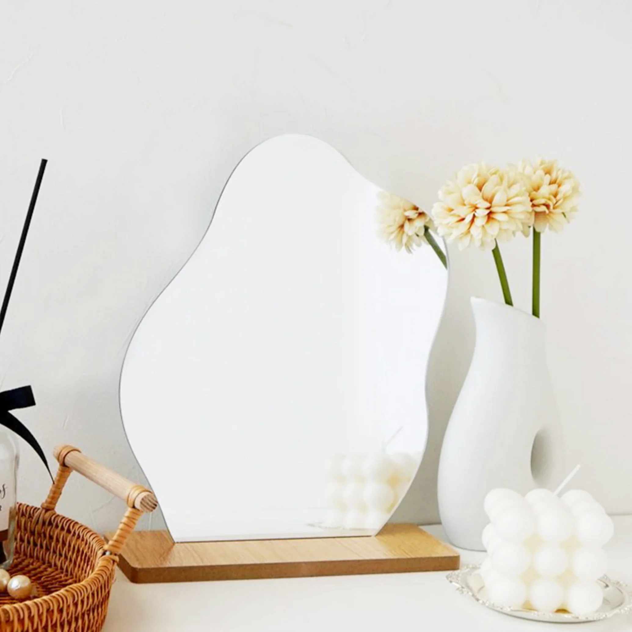 Wavy & Curvy Mirror - Image 12
