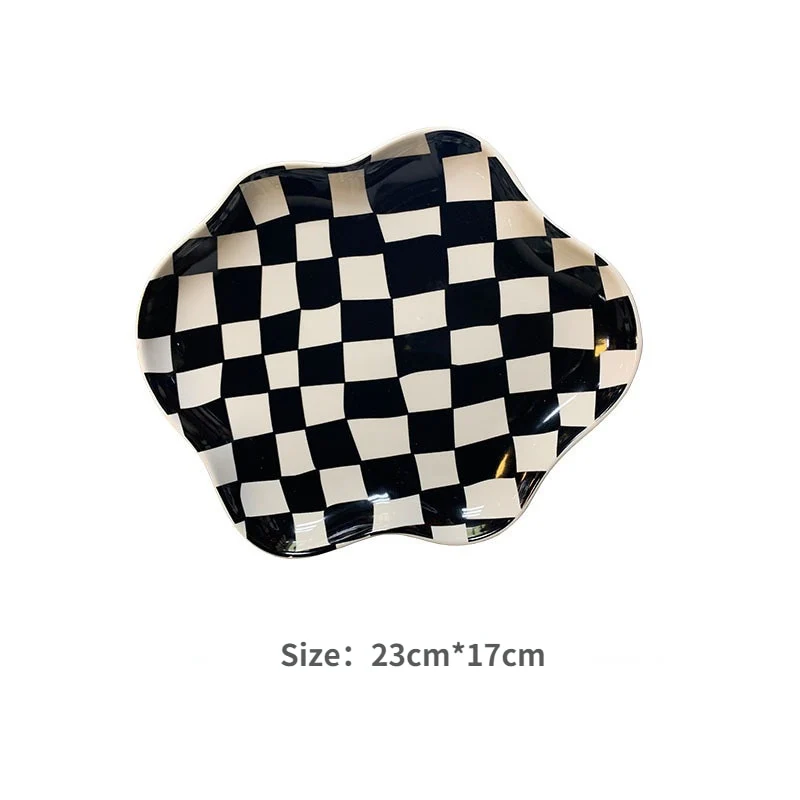 Wavy Edge Checkerboard Tray - Black, Green - Image 11