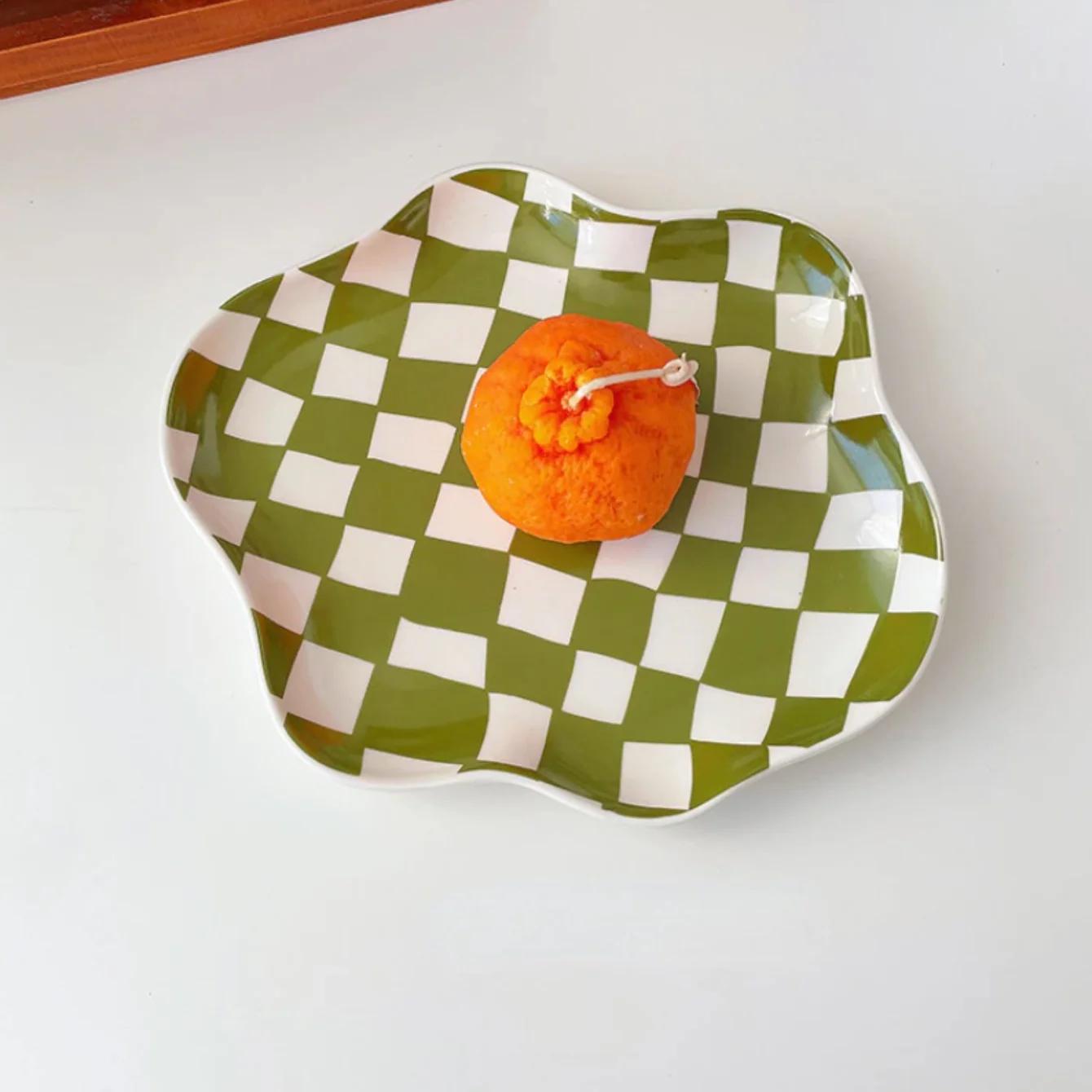 Wavy Edge Checkerboard Tray - Black, Green - Image 4