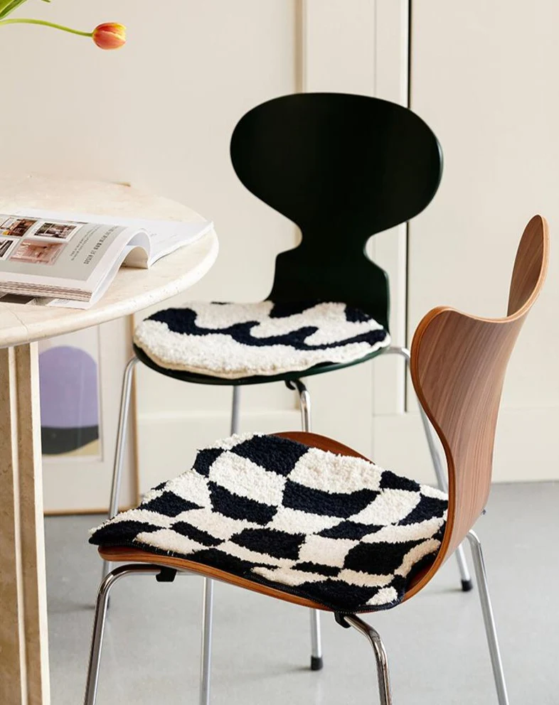 Wavy Grid Seat Cushion - Image 3