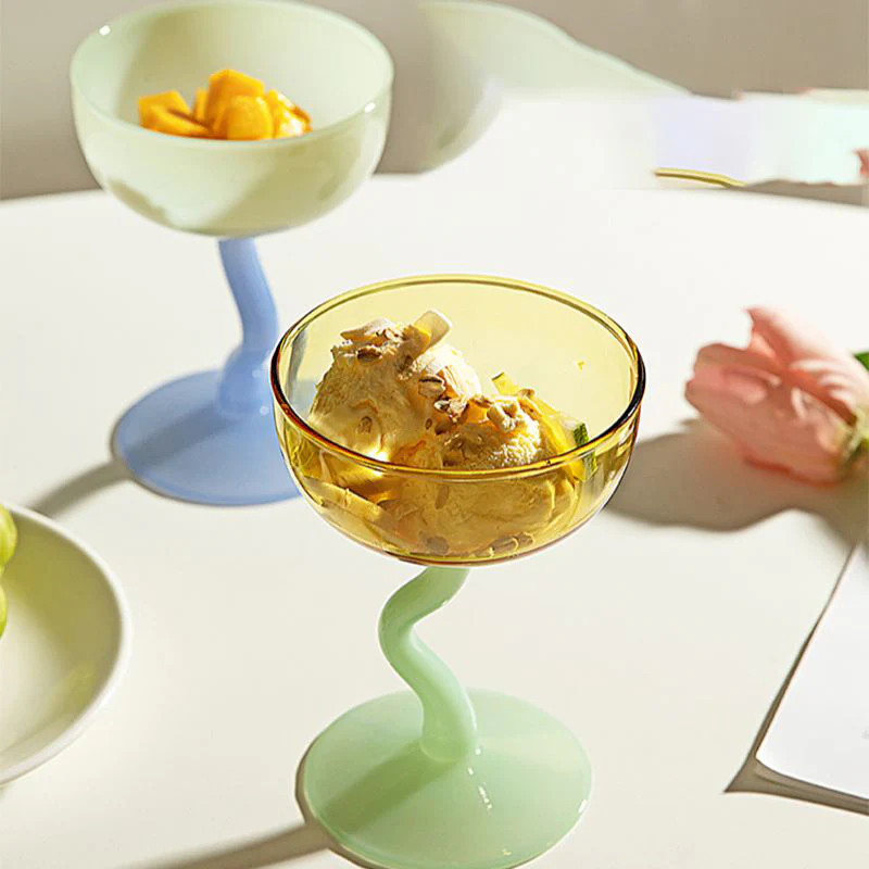 WAVY WINE GLASS - Image 3