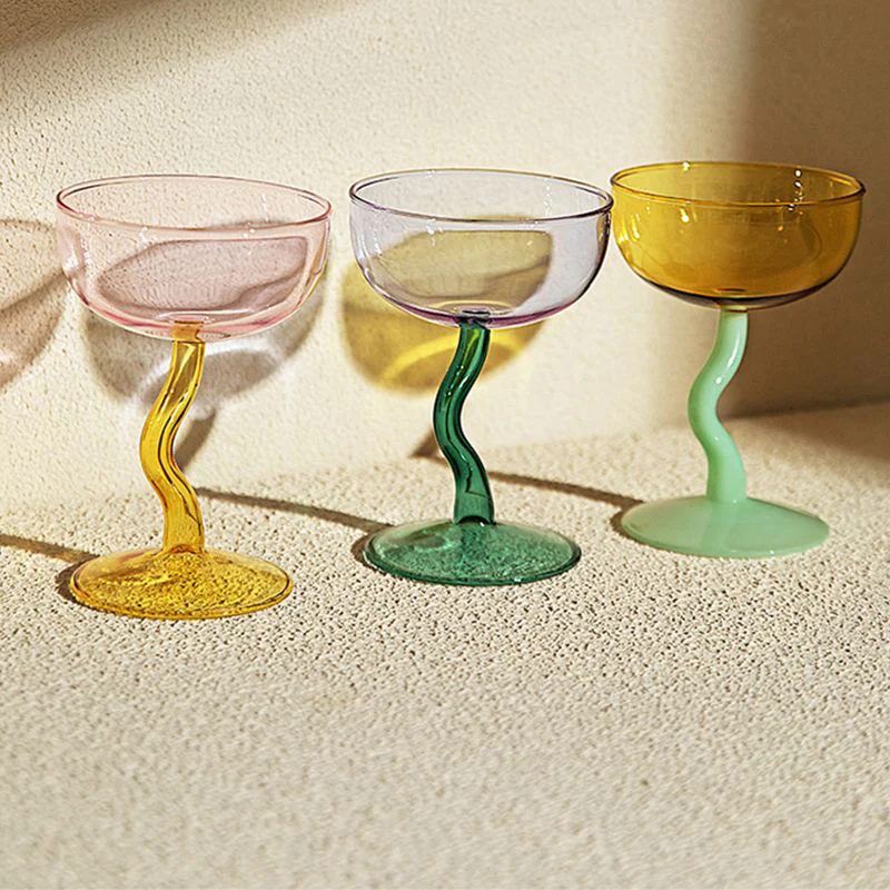 WAVY WINE GLASS - Image 4