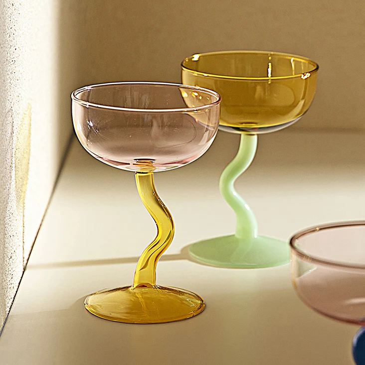 WAVY WINE GLASS - Image 5