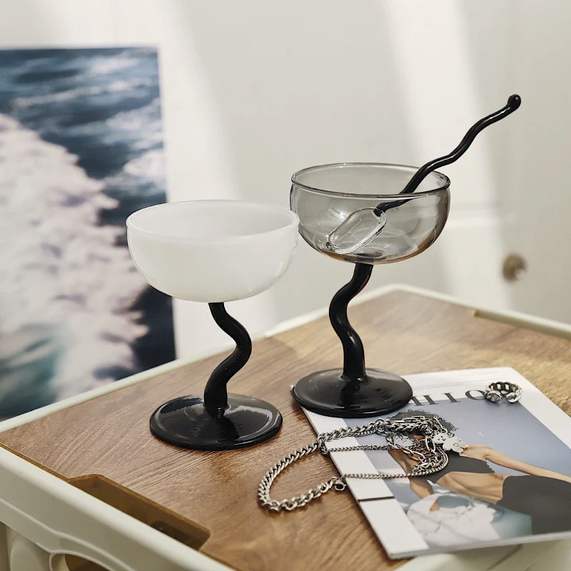WAVY WINE GLASS - Image 7